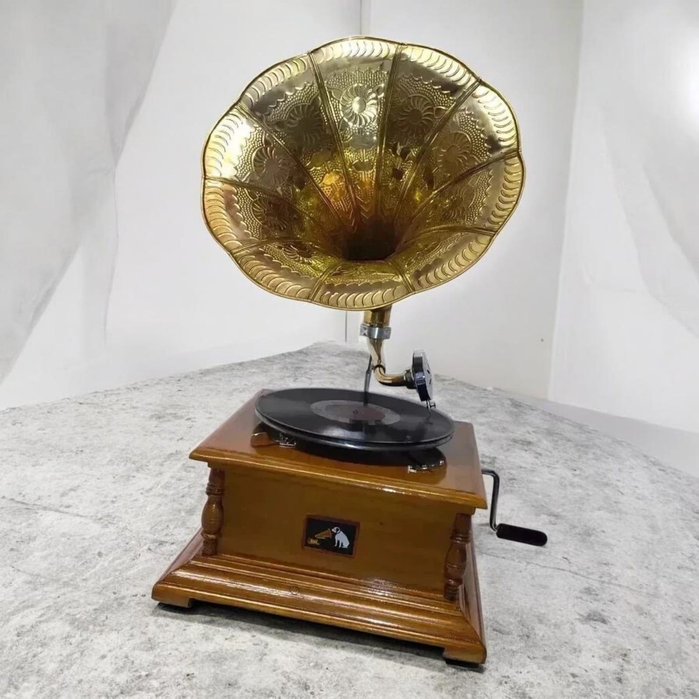 Antique Gramophone, Fully Functional Working Phonograph, win-up record player