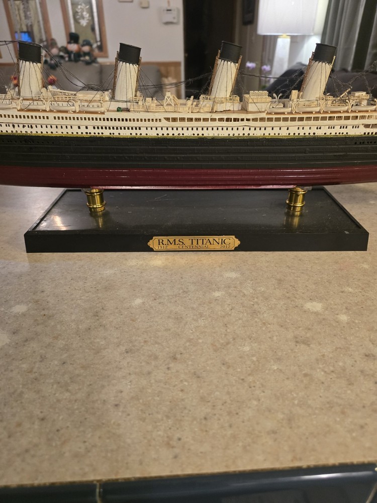 1912 RMS Titanic Centennial 2012 Plastic