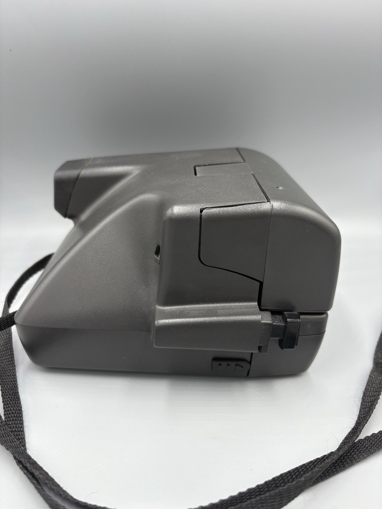 Polaroid One Step Close Up 600 Instant Camera Black-Untested