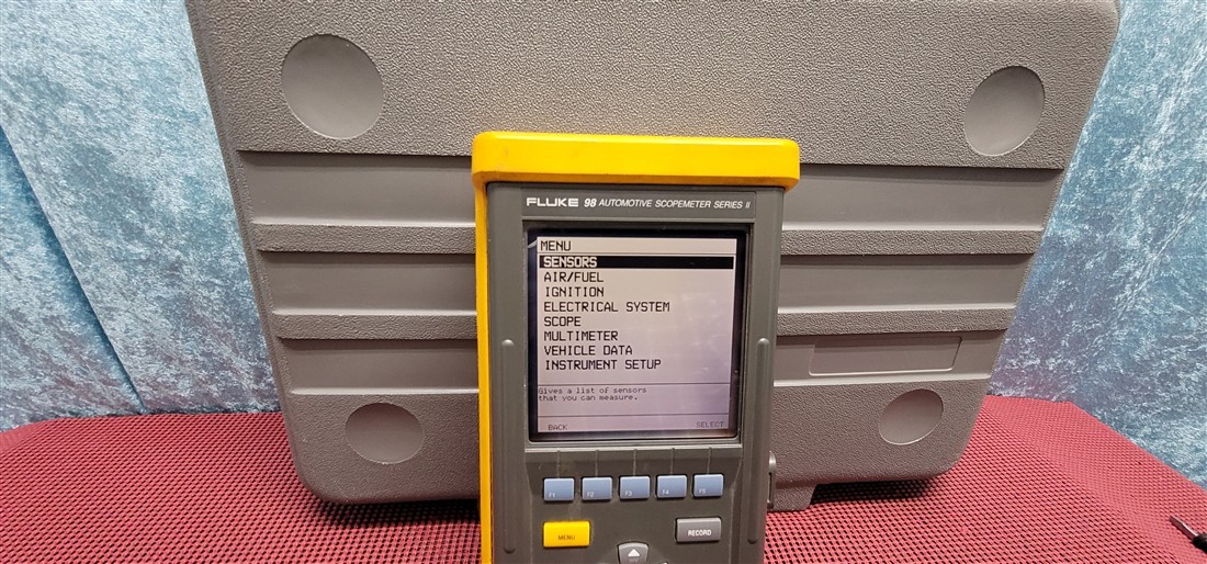 FLUKE 98 AUTOMOTOVE SCOPEMETER SERIES II OSCILLOSCOPE READ DESCRIPTION