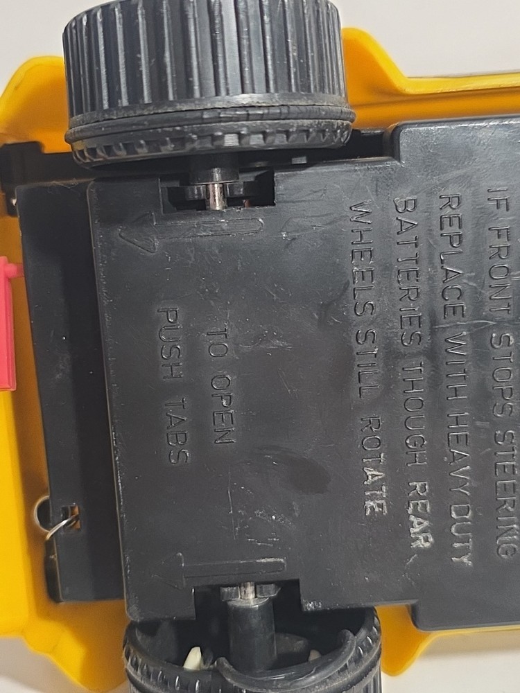 Vintage 1978 Scharper Max Machine Remote Control Van 8” long no controller