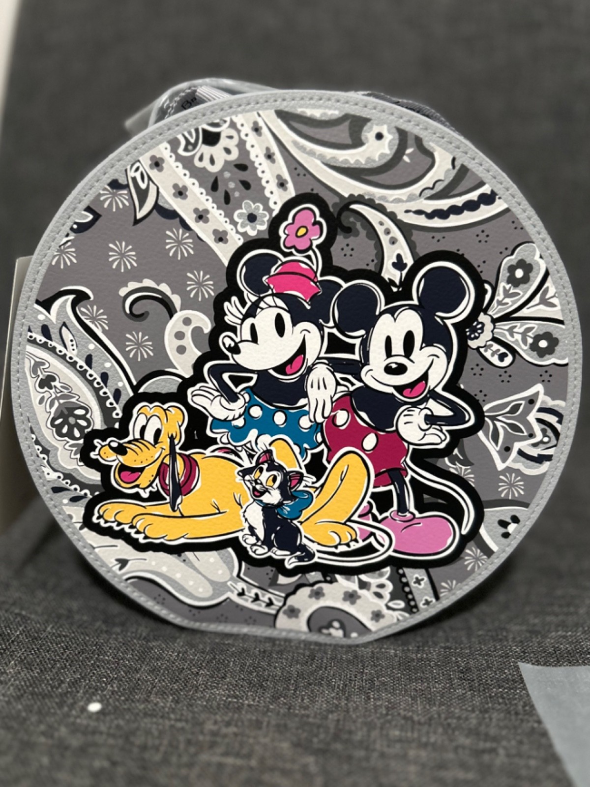 NEW Vera Bradley Disney MICKEY Mouse PICCADILL PAISLEY Whimsy Cosmetic Case  NWT