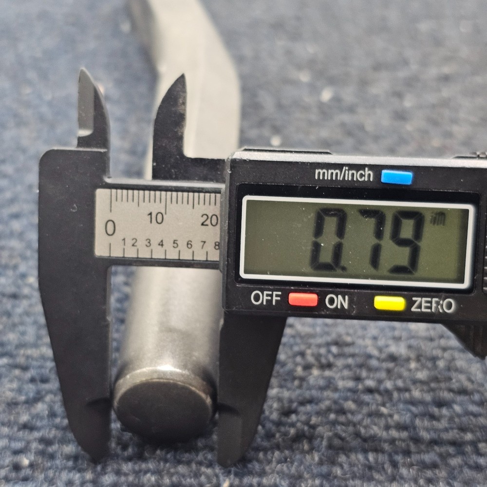(QTY 2) 8" Heavy Duty Offset Chisel For Scaling Bars