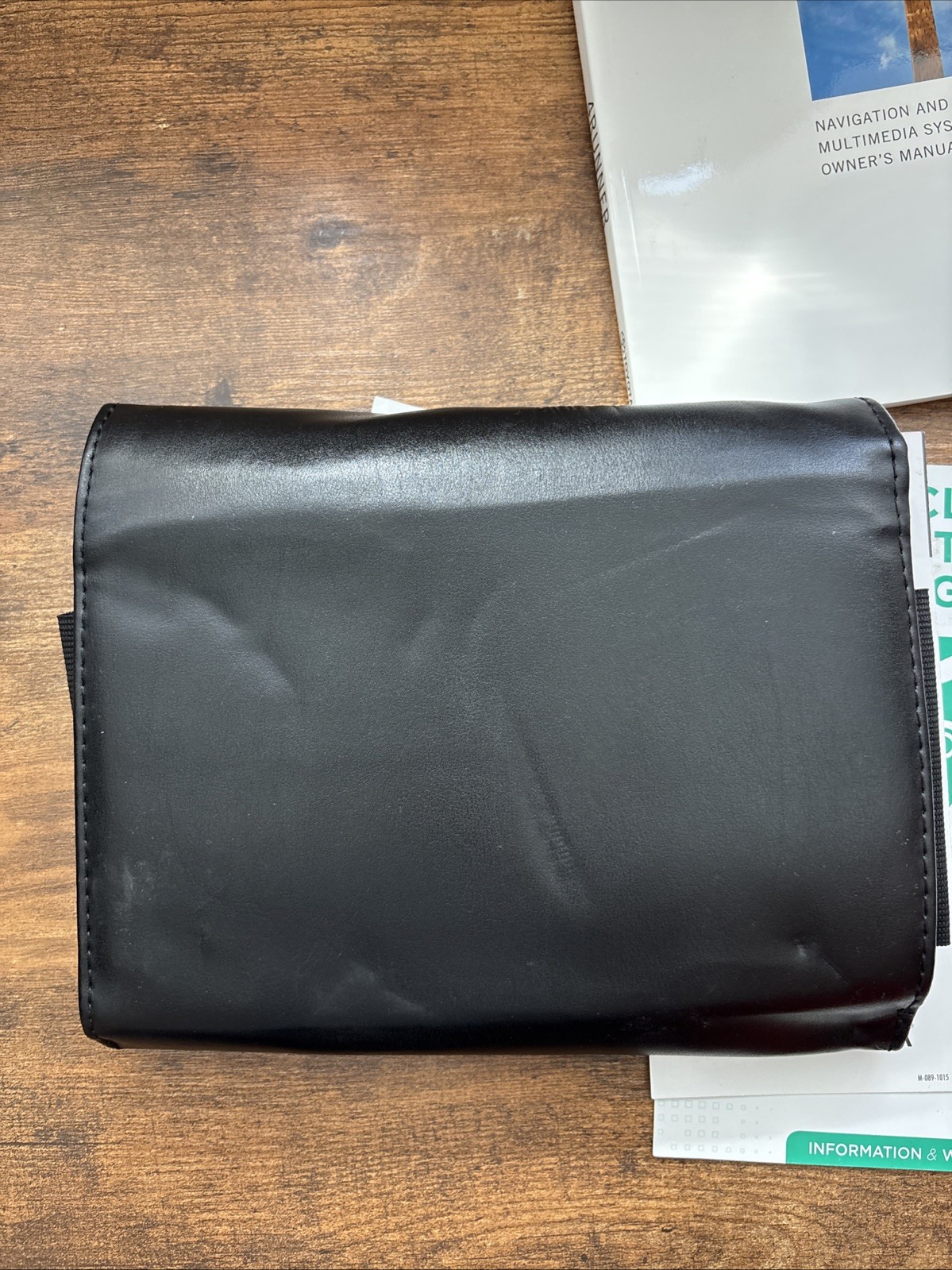 2017 Toyota 4RUNNER Owners Manual Complete Set W/ Case OEM (FREE SHIPPING)