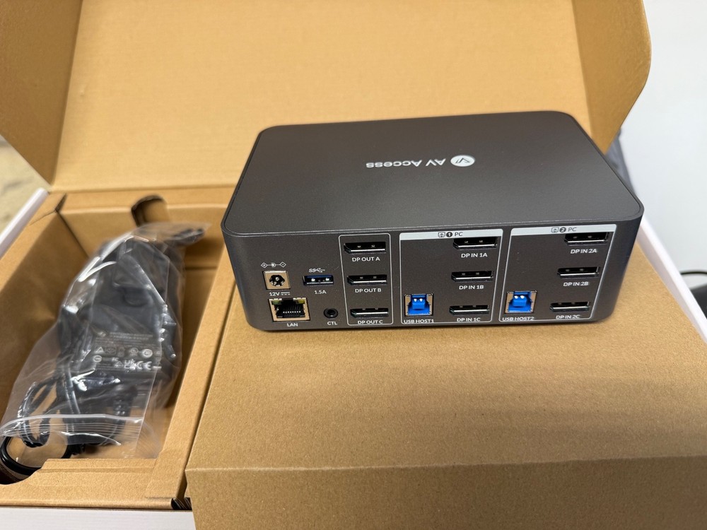 AV Access KVM Switch 3 Monitors 2 Computers 8K@60Hz iDock D23