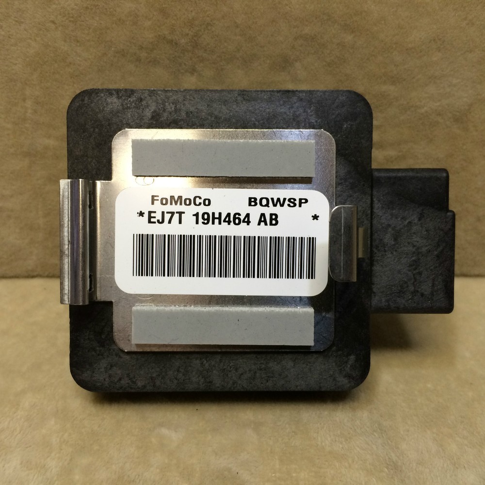 GPS Positioning System Module for a 2013 Lincoln Mkz. part# EJ7T19H464AB