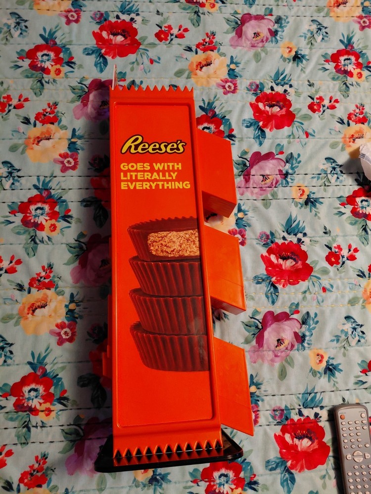 Reese's Cup Triple Tower Holder/Display!