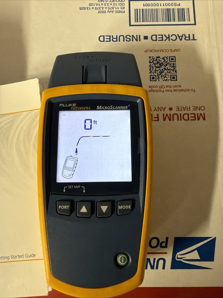 Fluke Networks Microscanner2 MS2-100 Cable Verifier w Fluke Soft Case