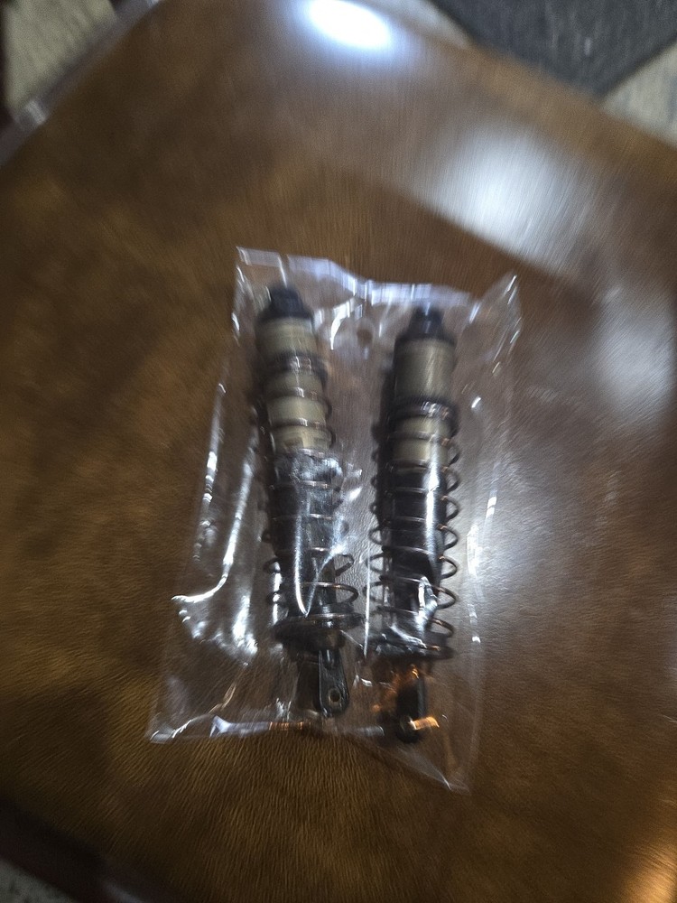 Team Associated Rc8.2 Rear Shocks