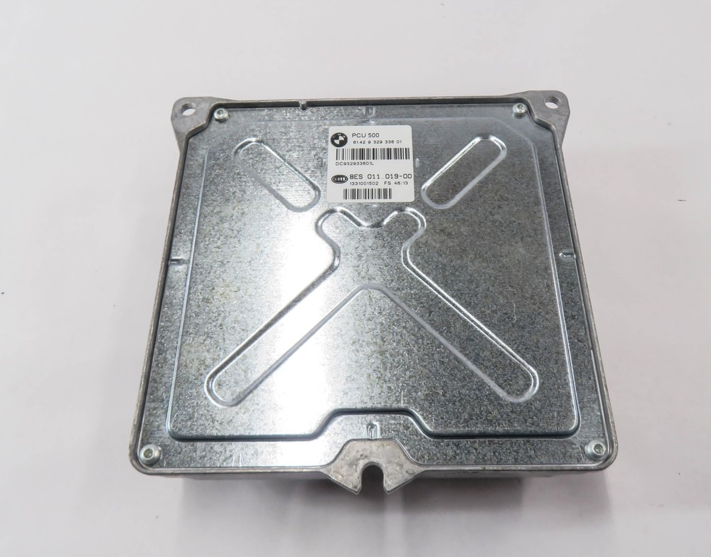 2014-2018 BMW X5 (F15) VOLTAGE CONVERTER CONTROL MODULE