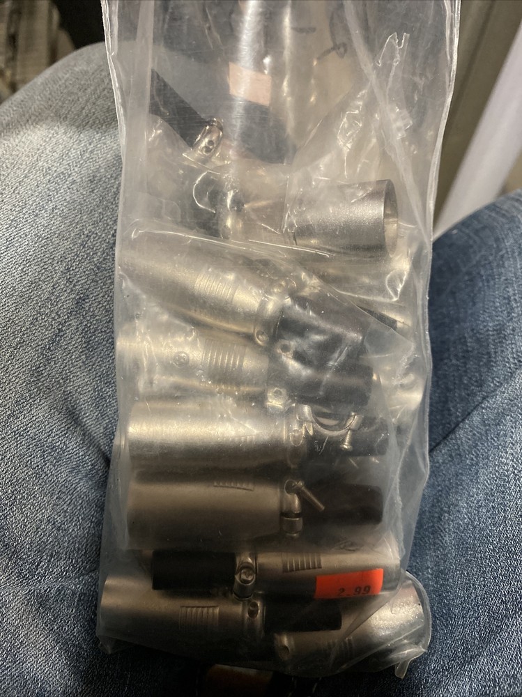MALE MICROPHONE CONNECTOR 3 PIN