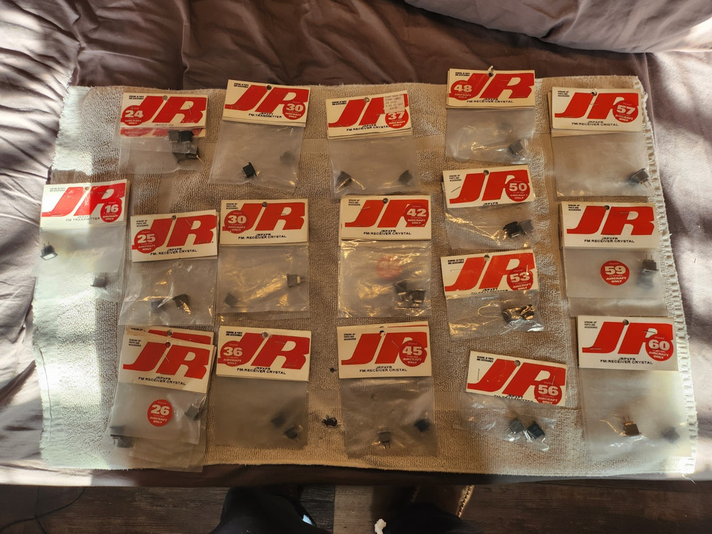 JR transmitter and reciever crystal set  CH- 53