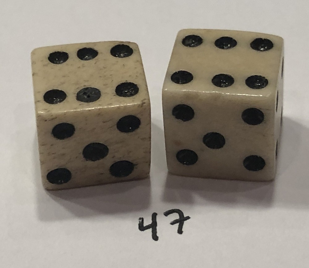 Vintage Pair Bone (Bovine) Dice 7/16”