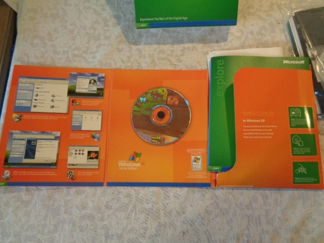 Microsoft Windows XP Home Edition Upgrade Software Version 2002 - Extra's