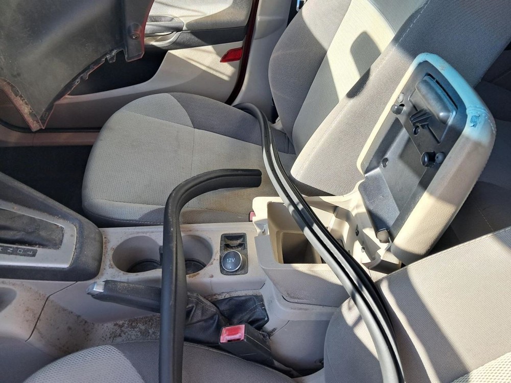 FOCUS 2013 Glove Box 4841660