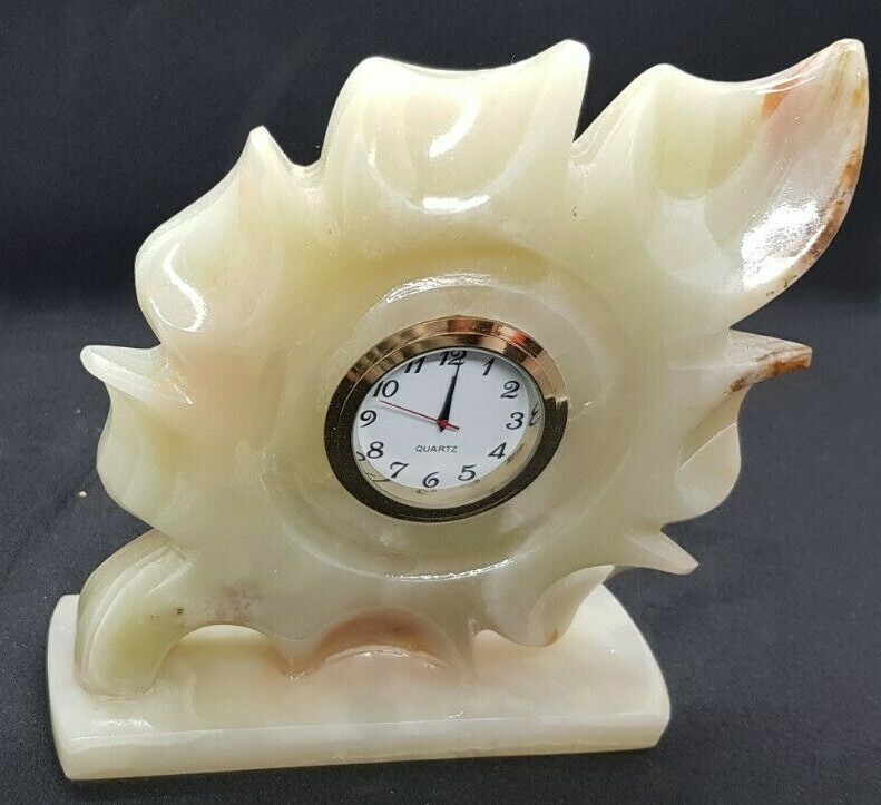 GREEN ONYX HANDCRAFTED, MAPLE LEAF CLOCK, HEIGHT - 6"
