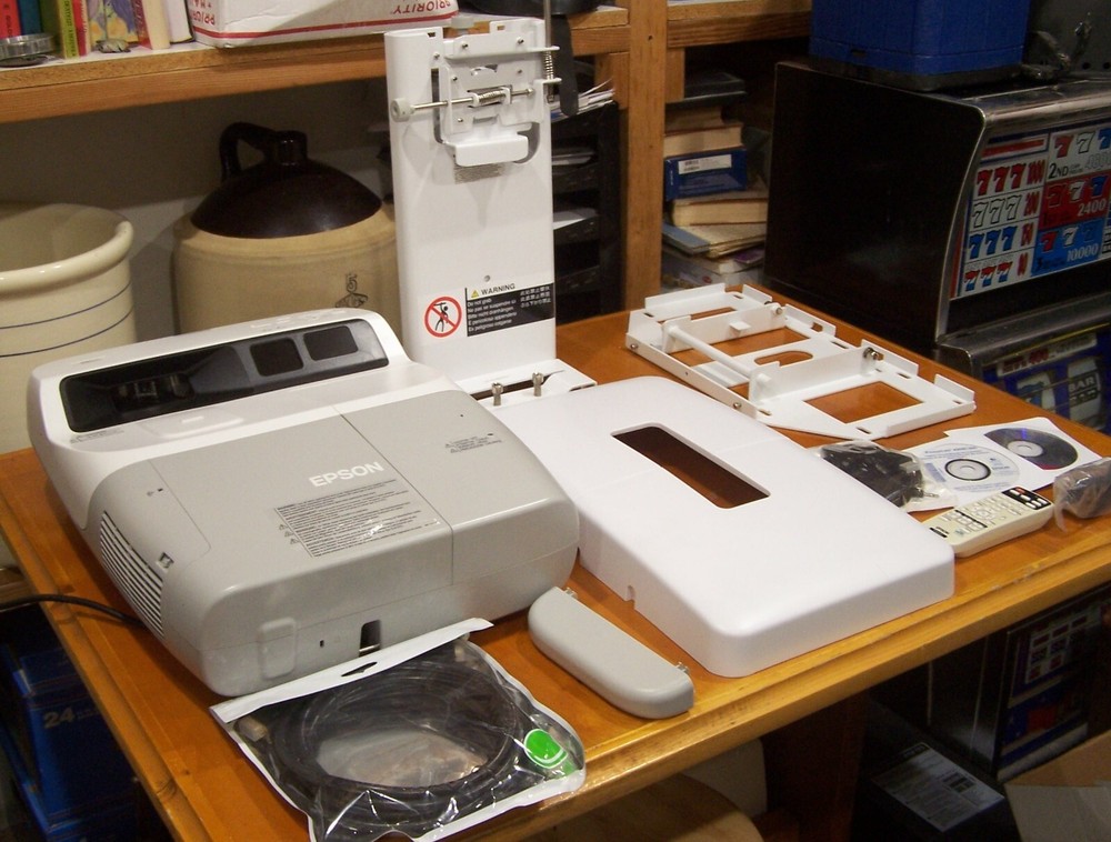 Complete Epson BrightLink 450Wi Interactive Projector / H317A lamp hours 41