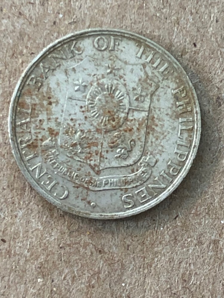 1966 PHILIPPINES COIN 10 Centavos
