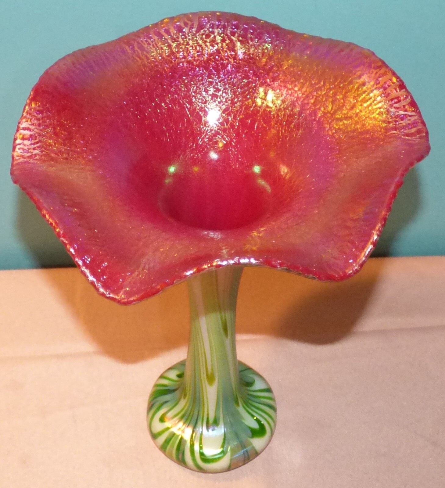 Charles Lotton Aventurine Art Glass Vase 2009 White/Green Pulled Feather 12 1/4"