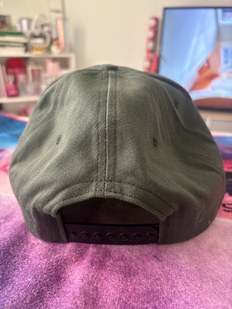 2 Hats Size ML /XL
