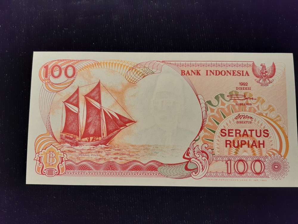 1992  100 RUPIAH INDONESIA  P127
