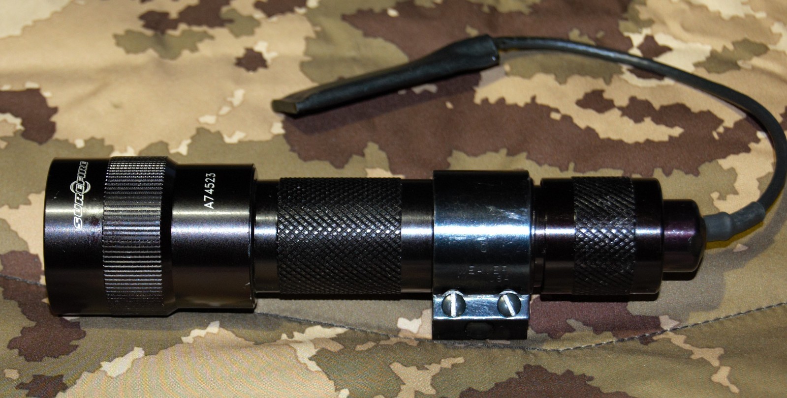 Surefire Model 660 Tactical Weapon Light w/ M10 Mount