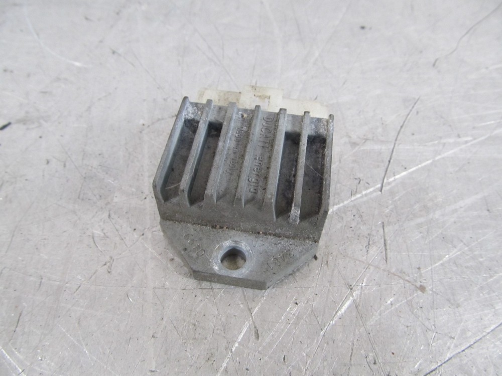 1999 YAMAHA NEOS YN50 RECTIFIER REGULATOR