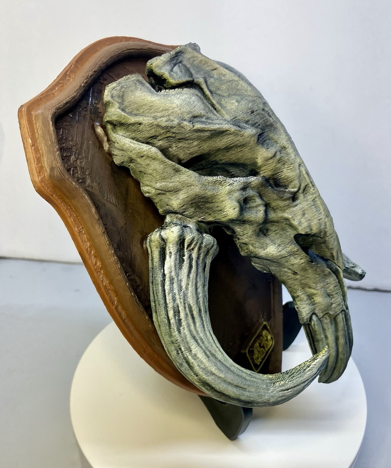 Star Wars Mandalorian Mythosaur Skull Wall Mount Plaque Boba Fett