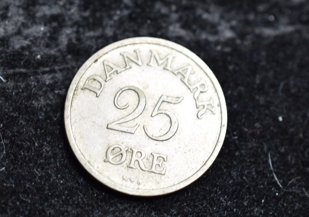 DENMARK   1953   25 ORE