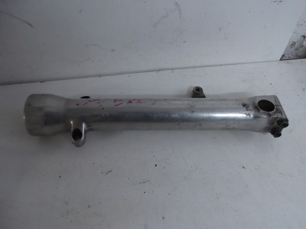HONDA BROS 650 FORK LOWER