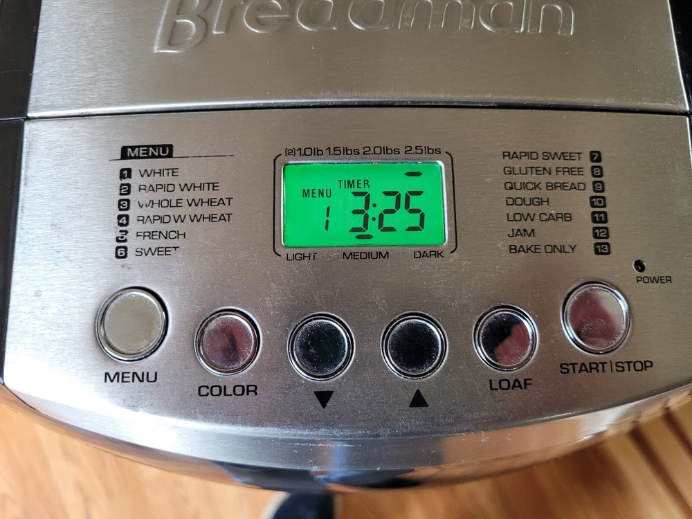 Breadman BK2000B 2.5 Lb Bakery Pro Bread Maker Only. No Paddles Or Pans