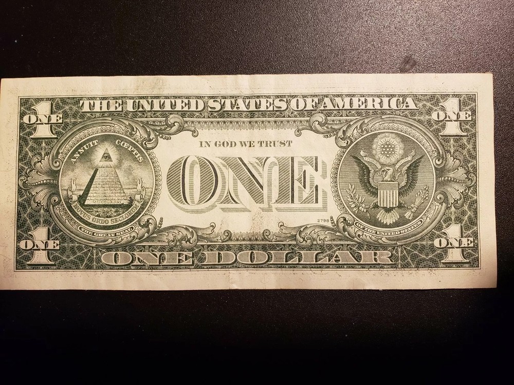 1977 Error Bill Misaligned & Off-Center Seal & Serial # -Obverse Border Missing