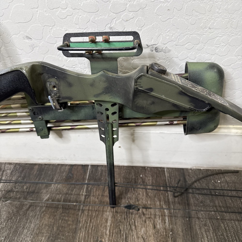 Precision Shooting Equipment PSE Compound Bow RH Phaser II Read Description