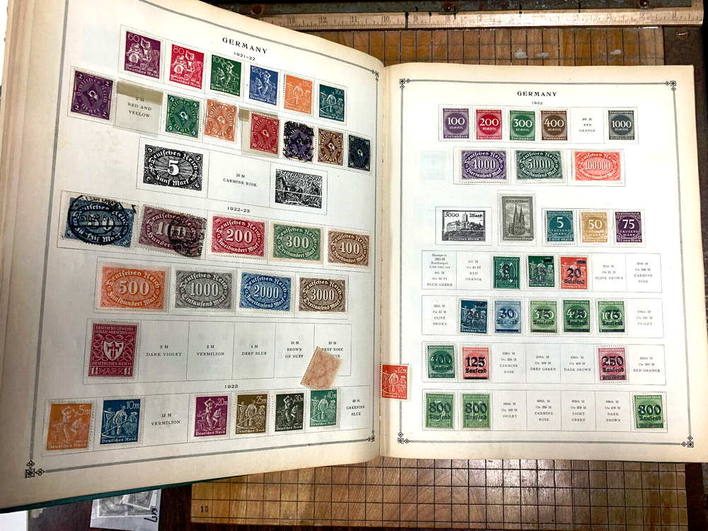 Scott International Jr Stamp Album 1935 edition Complete w 200+ Great Stamps |