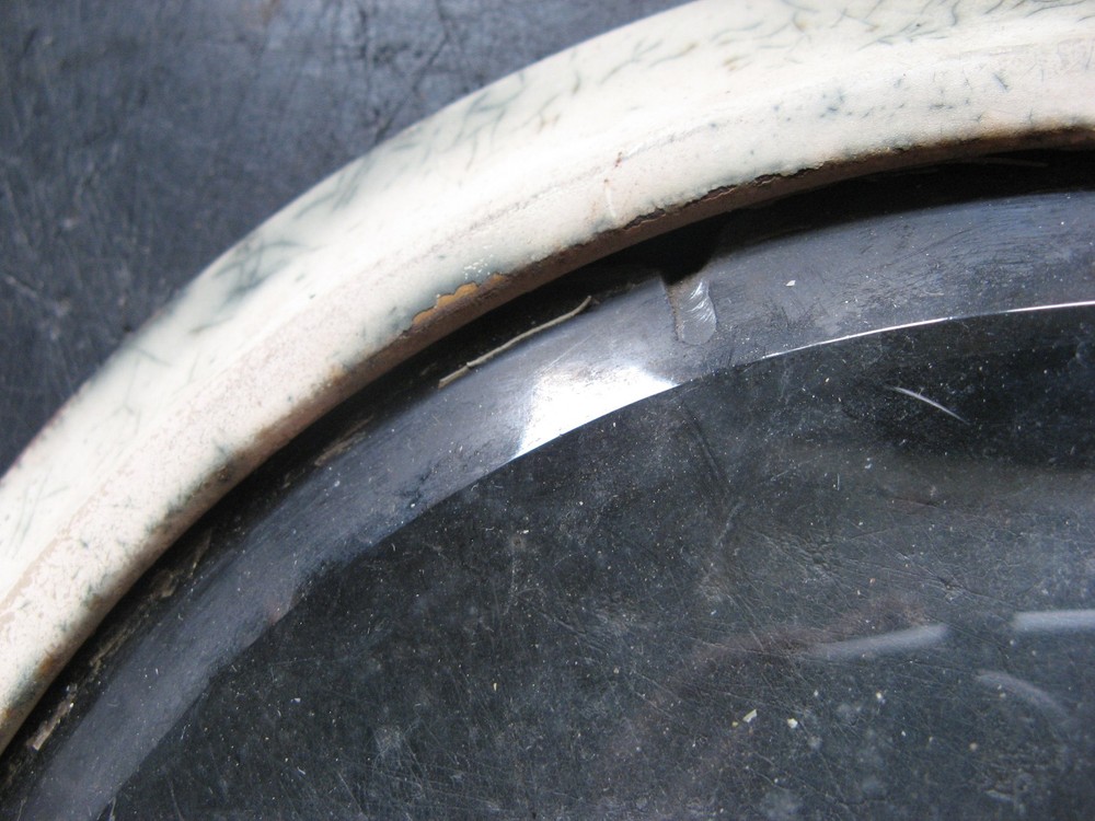 10" ROUND BEVELED GLASS WINDOW from antique TOLEDO 383-C COMPUTING BARREL SCALE