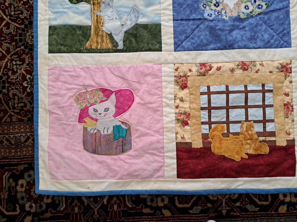 Handmade Patchwork Applique Cat Scenes Wall Hanging Quilt
