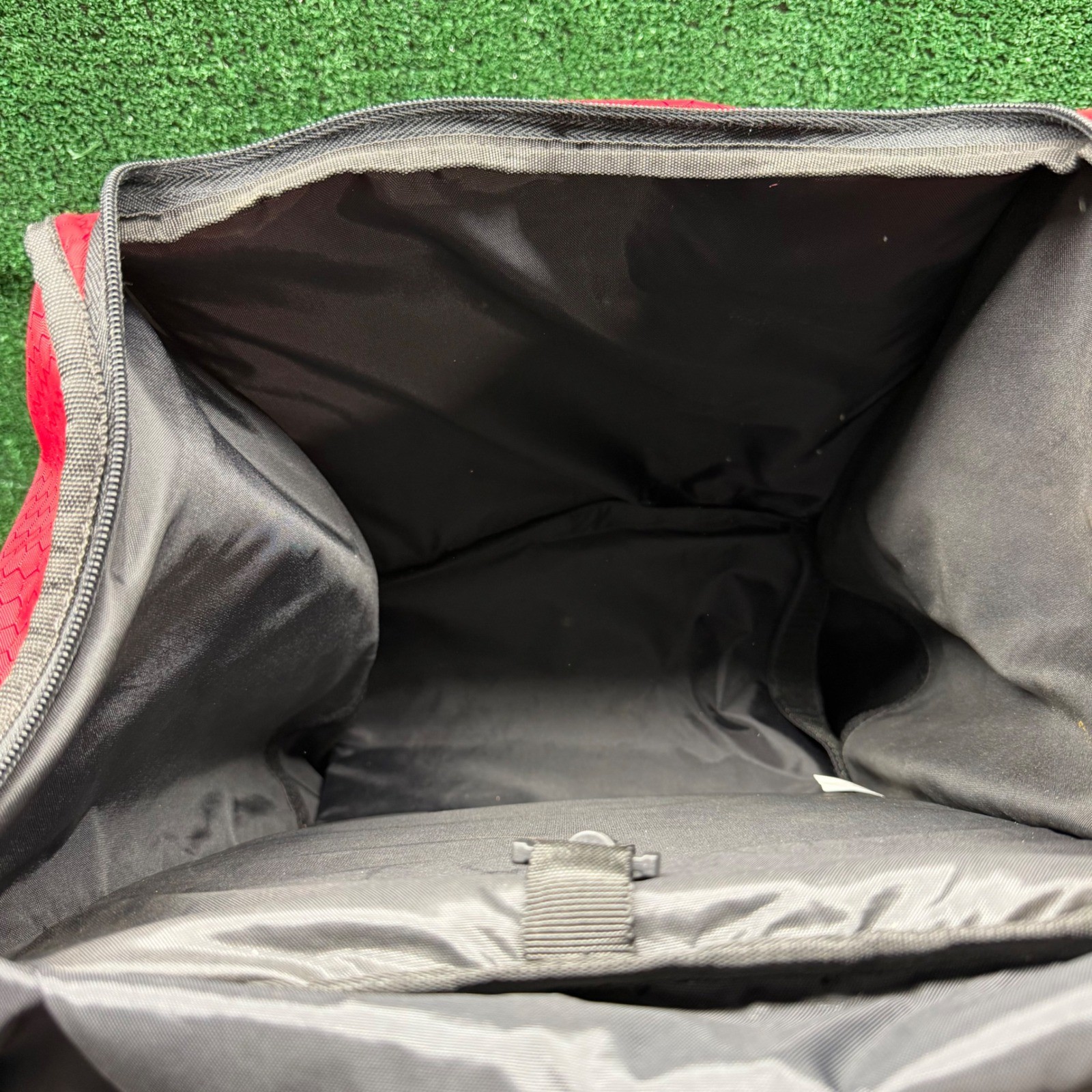 Boombah Superpack Red/Black Baseball Softball Bat Bag Backpack Equipment Storage