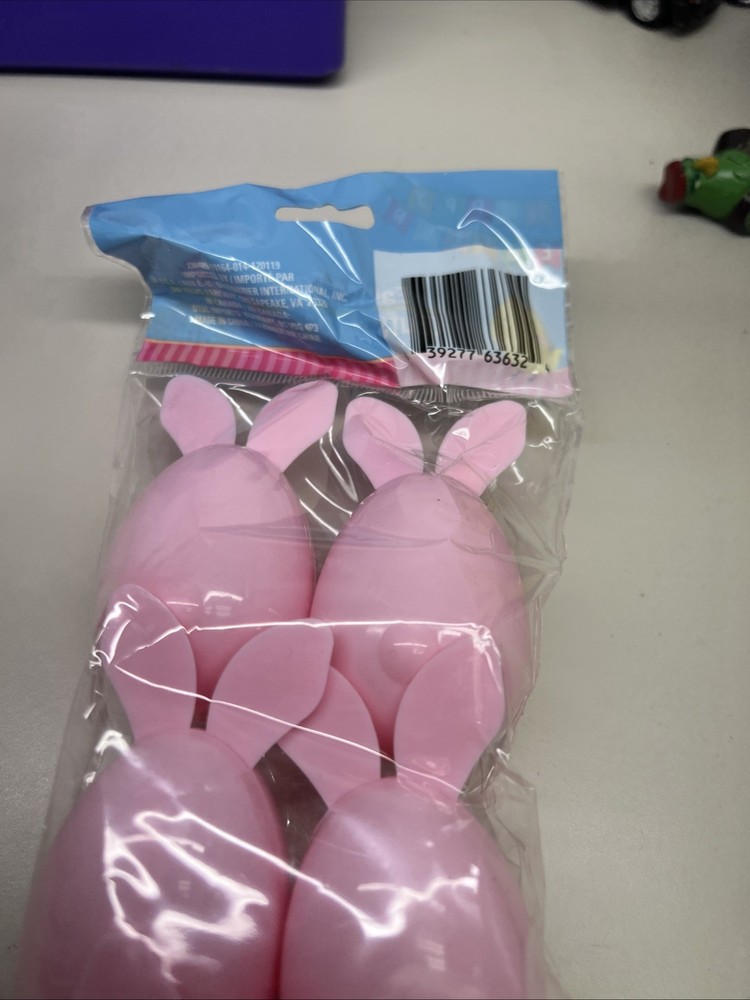 pink Easter Bunnies Eggs plastic 8 ct