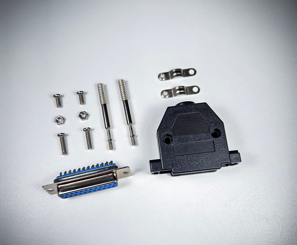 AMIGA VIDEO CABLE CONNECTOR DB23