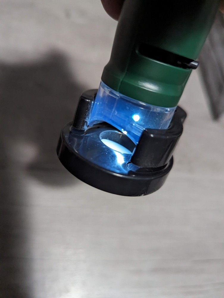 Carson Optical Microbrite 20X-40X Led Light Pocket Microscope Science Education