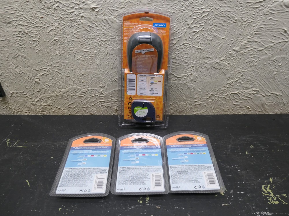 Dymo LT-100H Electronic Label Maker W/3 Yellow Refills