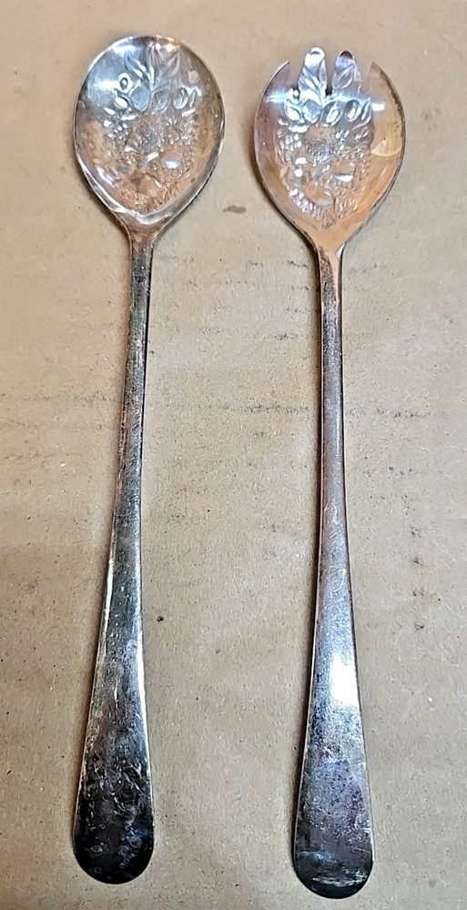 Vintage Two Piece Sheffield England Silverplate Serving Set; Fruit Theme; 9"