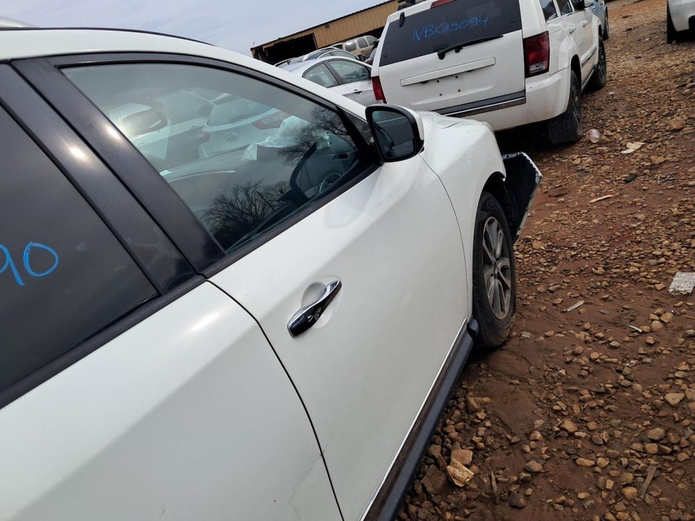 PATHFINDR 2015 Glove Box 4883759