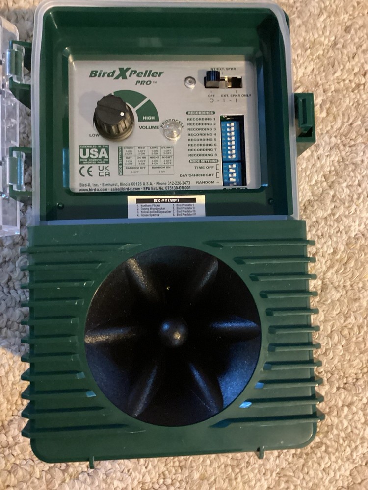 Bird x Peller Pro Electronic Bird Repeller Decoy Device