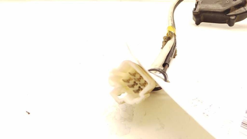 1997 LEXUS LS400 DRIVER SIDE REAR DOOR LOCK ACTUATOR ASSEMBLY