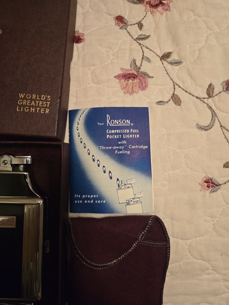 1950s Ronson Mastercase Lighter Includes Original Box Fabric Case Lots More!