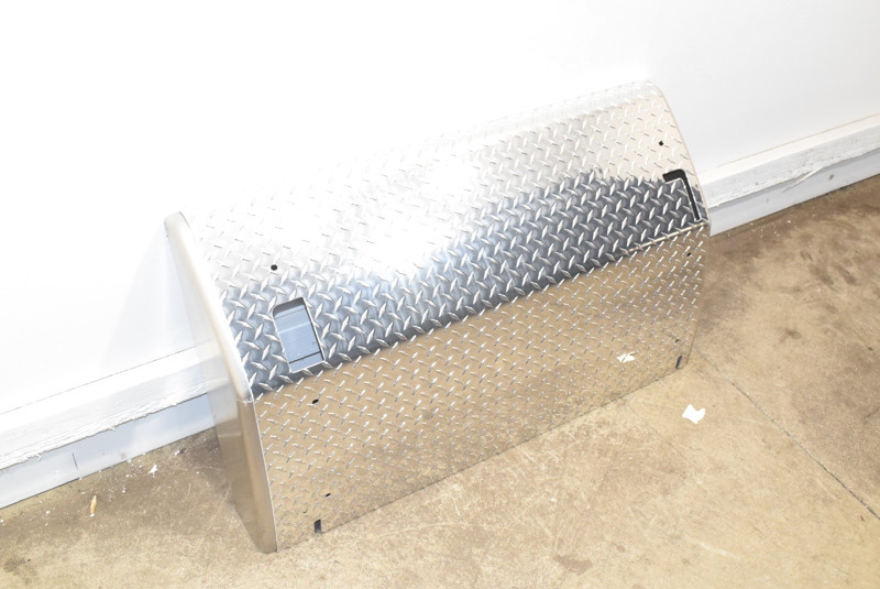 Freightliner Cascadia Battery Box Cover A06-75749-030 (683-10189)
