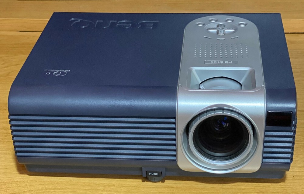BenQ Value PB6100 Digital Projector