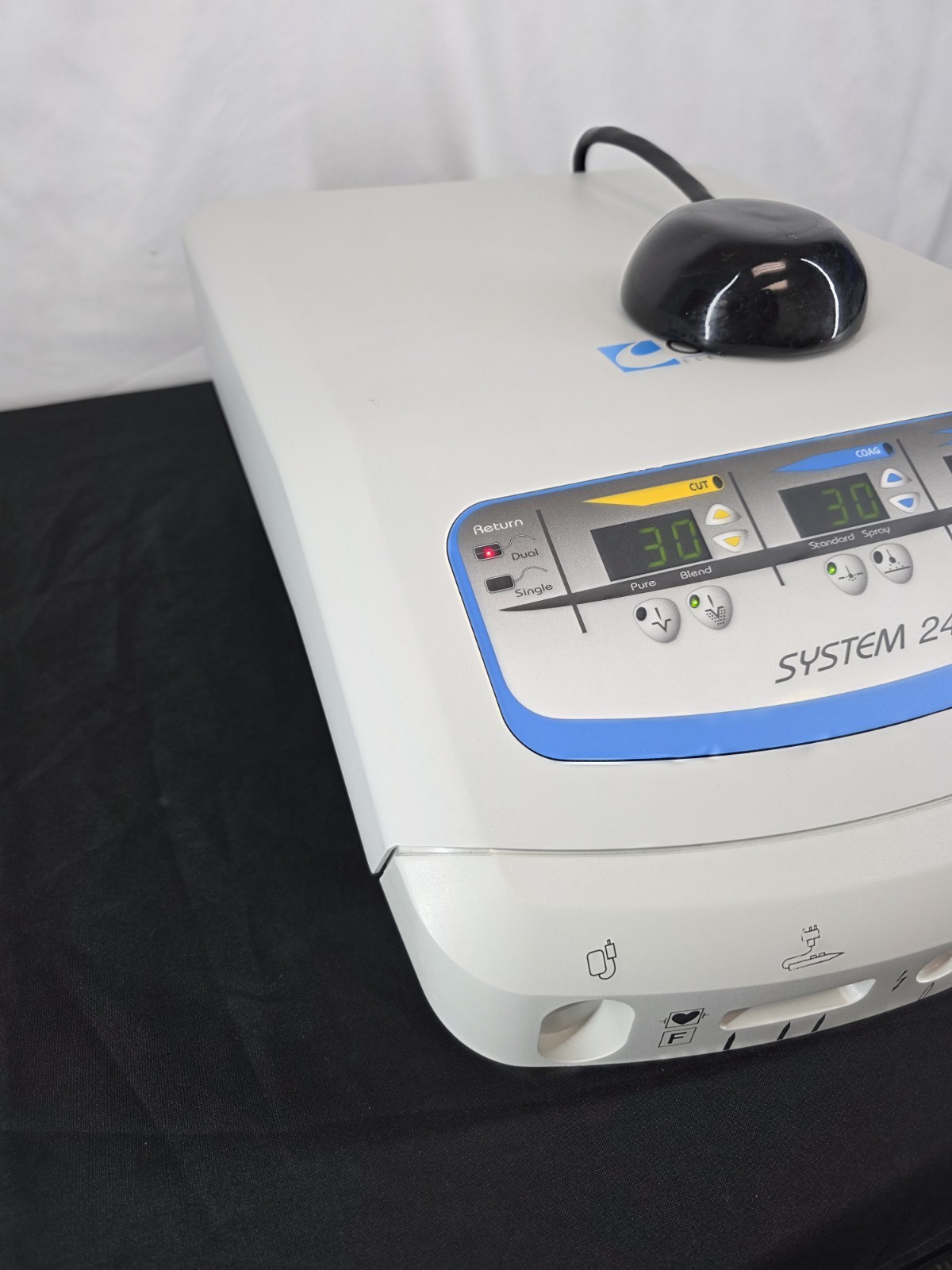 ConMed 2450 Electrosurgical Unit w/ Bipolar Pedal (GREAT CONDITION) WARRANTY