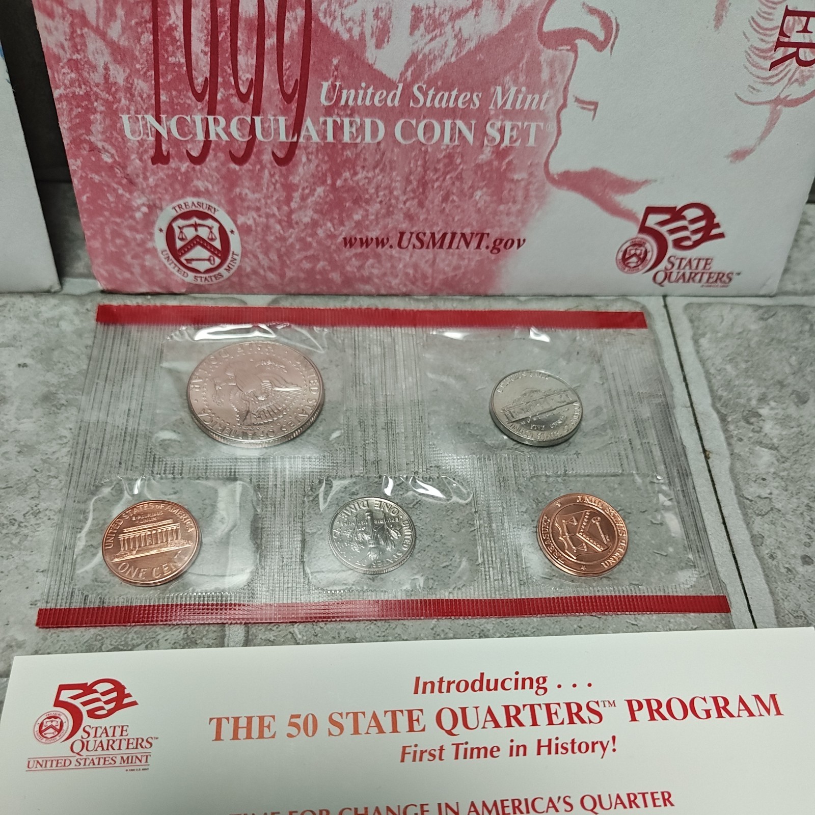 1999 United States US Mint Set 18 Coin P & D Uncirculated Coin Set OGP & COA